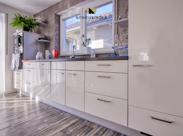 Einbauküche mit allem was man braucht 