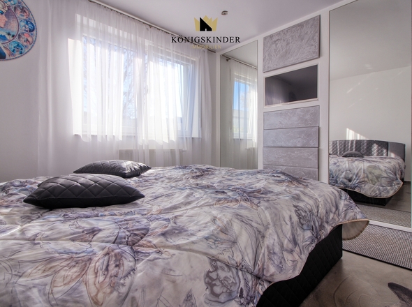 großes Schlafzimmer