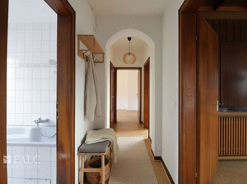 Wohnungsflur (Beispieleinrichtung)