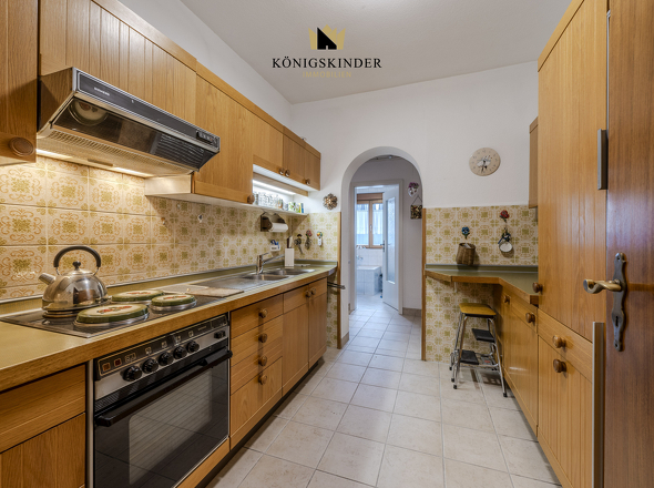 ...an der Küche vorbei...