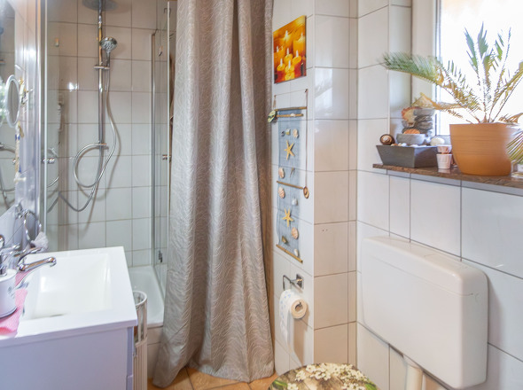 EG Gäste-WC mit Dusche