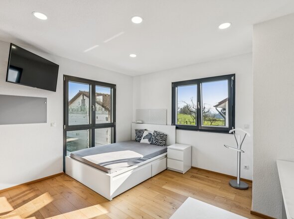 607445-A-backbonephoto-102