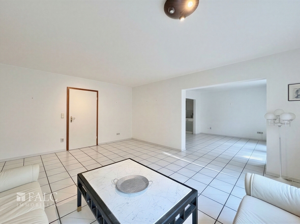 Wohnzimmer - (KI generiert)