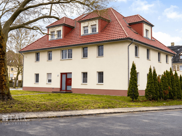 AFAAE245-2A34-459B-AB65-CD97FDFCD8A7