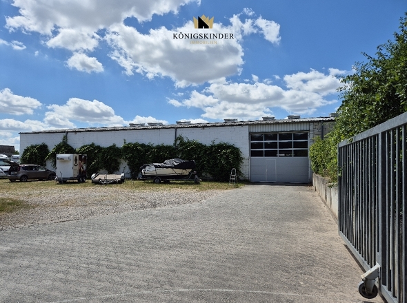 Zufahrt über den hinteren Hofs 