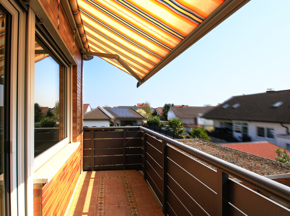Balkon mit Markise 