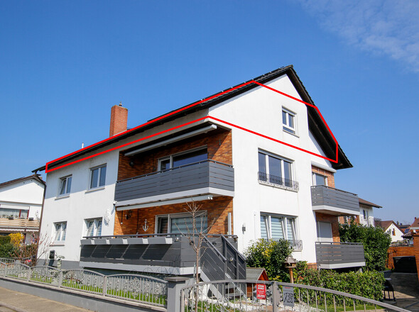 Außenbild Kennz. DG Wohnung