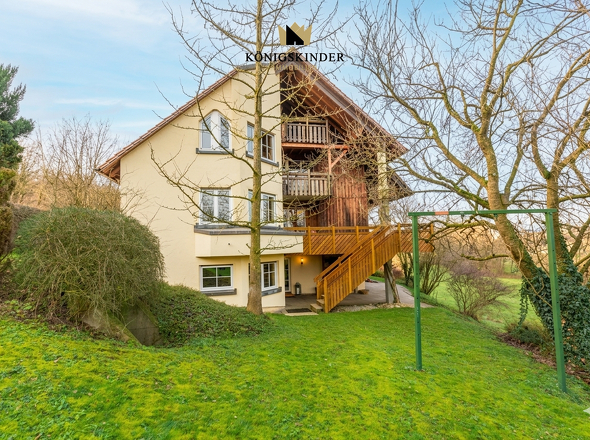 Hausansicht vom Garten