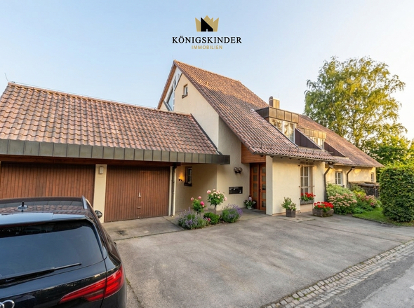 Hausansicht von der Straße