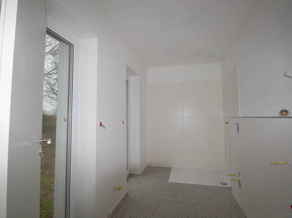 Modernes Duschbad EG