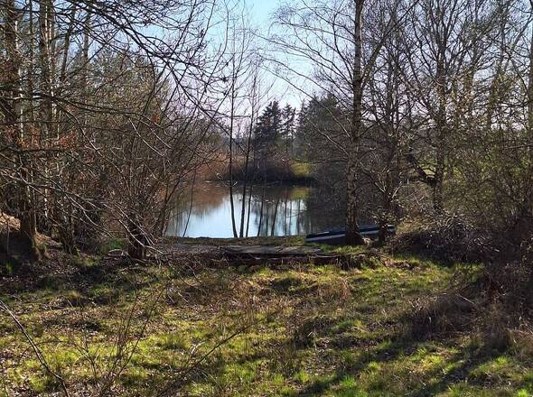 Direkt angrenzender eigener See