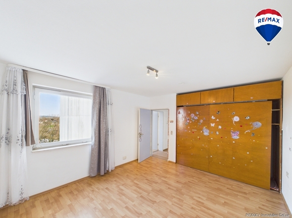 CAM01722G0-PR0044-STILL003