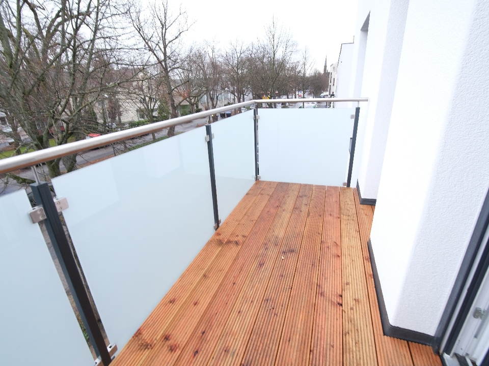 Balkon zur Vorderseite