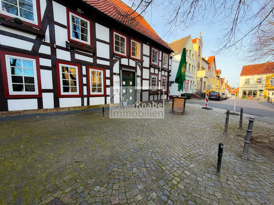 Vorplatz für Außenbestuhlung