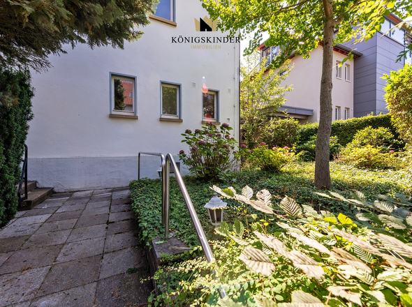 Garten_vorne_DSC3945