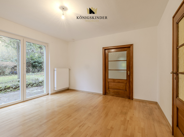 Esszimmer EG mit Zugang zur Terrasse