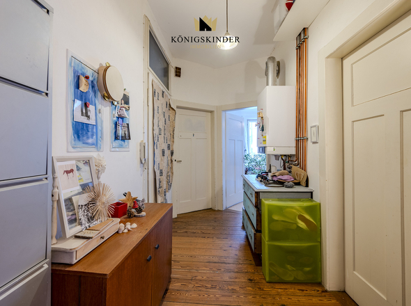 Flur Zugang zu den 3 Zimmern