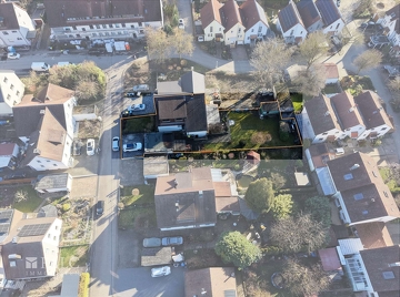 Ihr gesamtes Grundstück