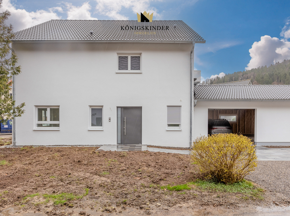 Hochwertiges Familienhaus...