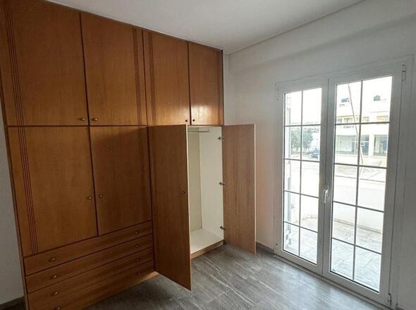 Laden- Büroeineinheit