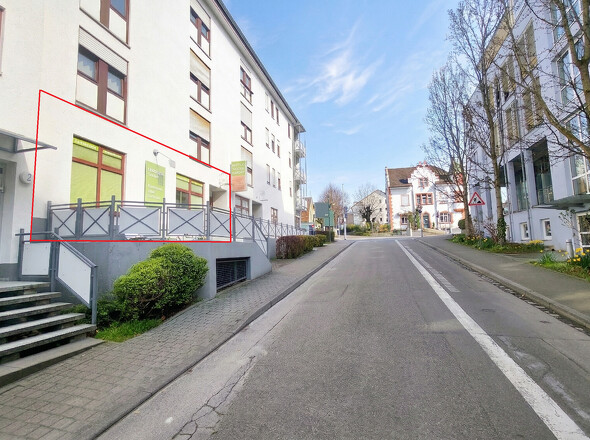 front vor dem haus (eingezeichnet)