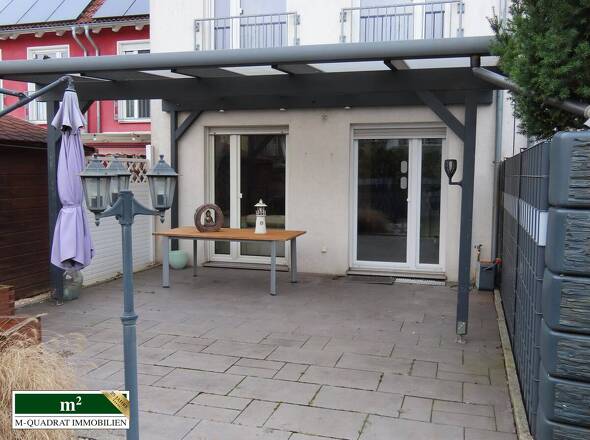 überdachte Terrasse