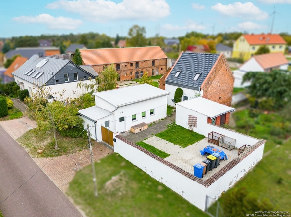 Außenansicht Gebäude 1 und Gebäude 2