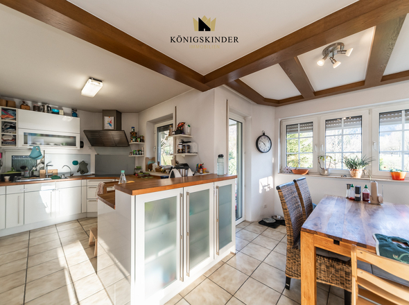 Küche / Essbereich OG