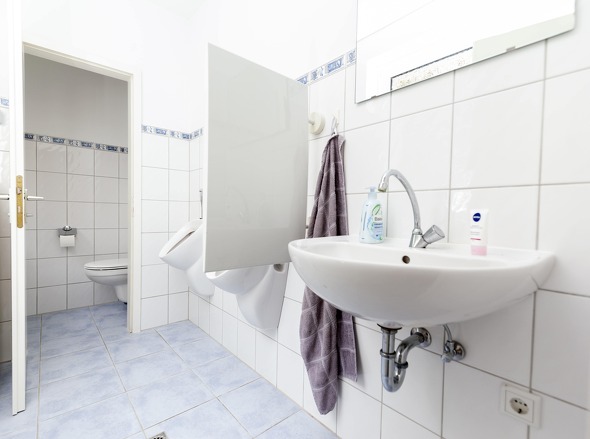 Sanitärbereich Gewerbe EG