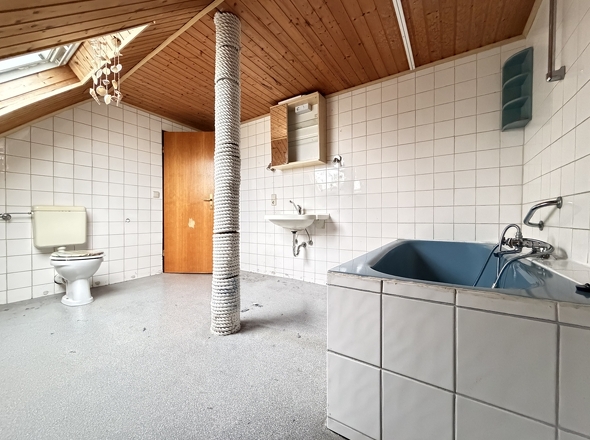 Bad OG Wohnung 2