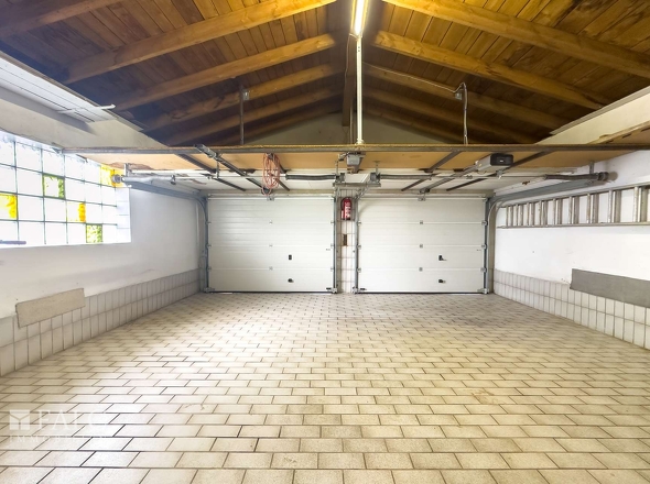 Doppelgarage