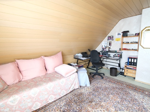 Kinderzimmer 2 (OG.)