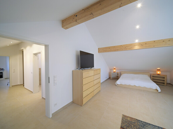 Raum 1 Dach Blick links