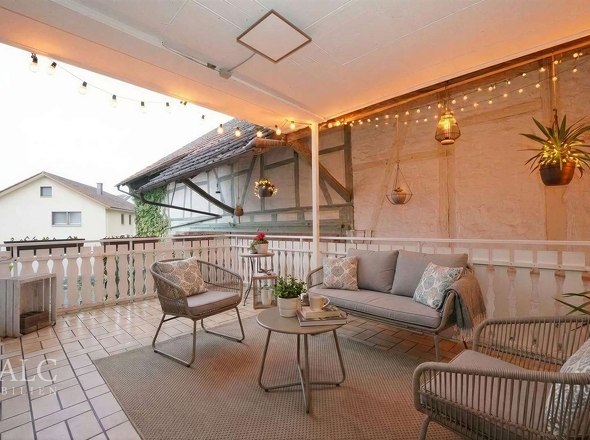 Schattiges Plätzchen an heißen Sommertagen (1. OG)