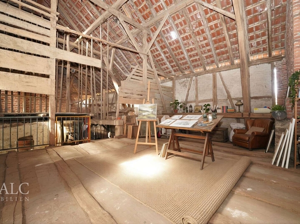 Ein eigenes Atelier? (2.OG Scheune)