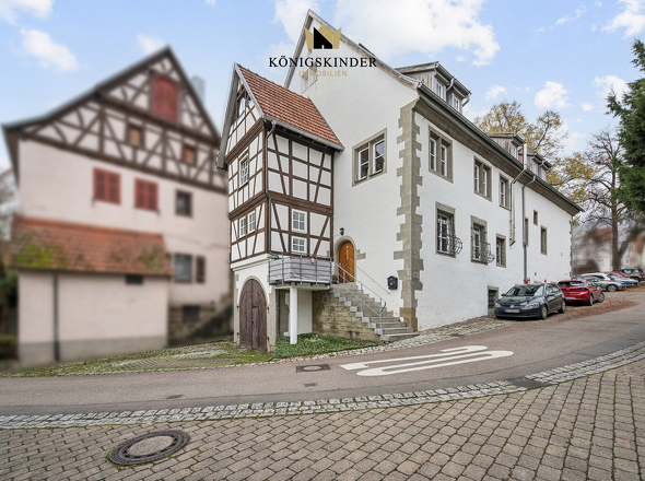 eigener Stellplatz am Denkmalgeschützen Gebäude