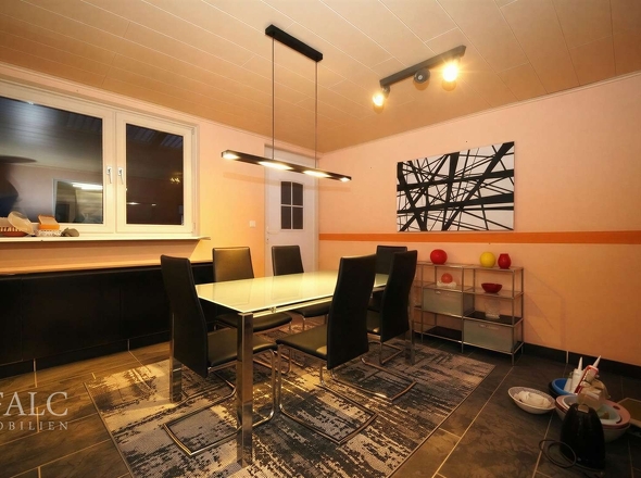 Schon Hunger? 1.OG (Vis.)