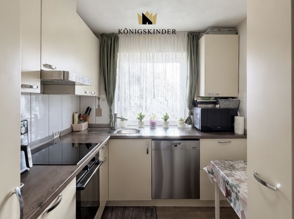 Funktionale Küche mit Platz für individuelle Einrichtung