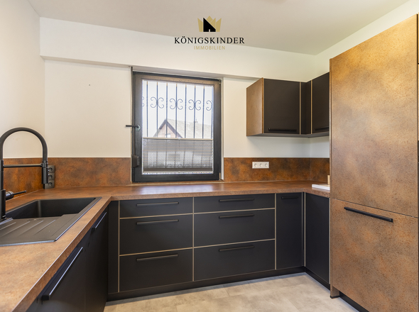 Großzügig gestaltet für Familie und Gäste