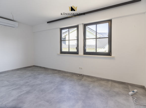 Geräumiges Kinderzimmer