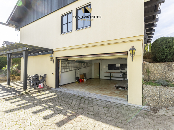 Zugang Garage/ Innenhof