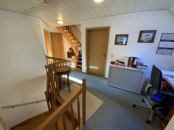 Treppenhaus mit Flur