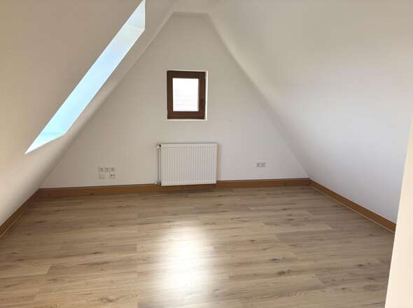 Zimmer 2 Spitzboden