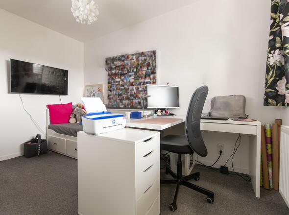 Zimmer/Büro