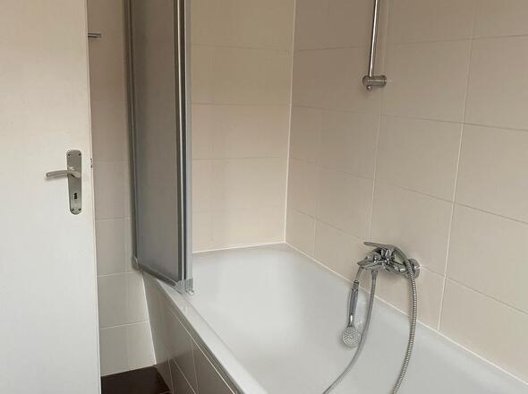 Badezimmer-OG (2)