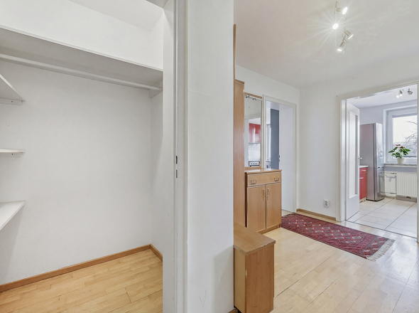 Abstellkammer und Diele