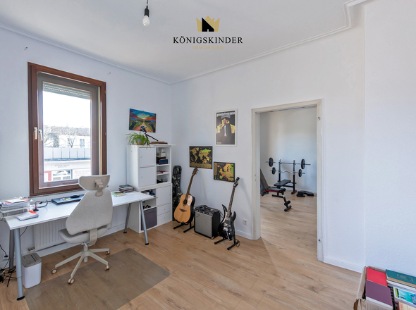 OG: Schlafzimmer/ Büro