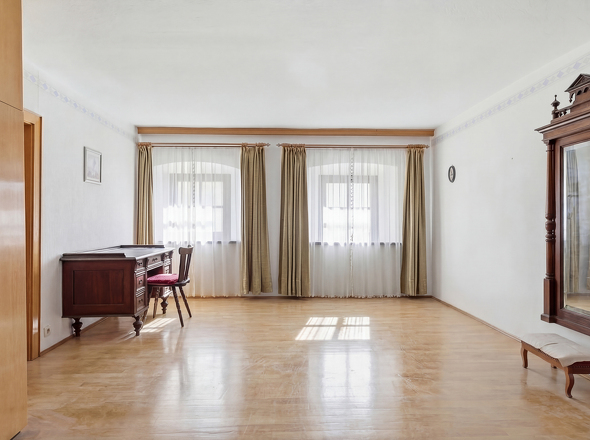 Schlafzimmer im OG