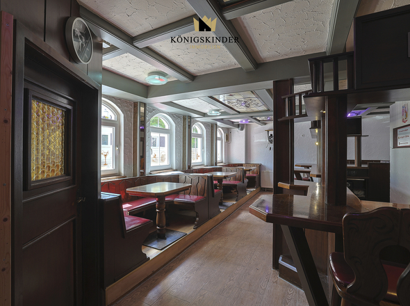 Bar mit Sitzmöglichkeiten