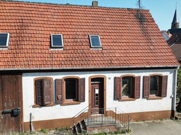 Frontperspektive Haus